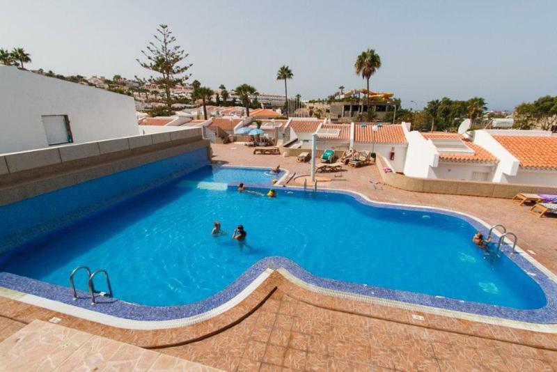 100 Island Village Julia Costa Adeje  ภายนอก รูปภาพ